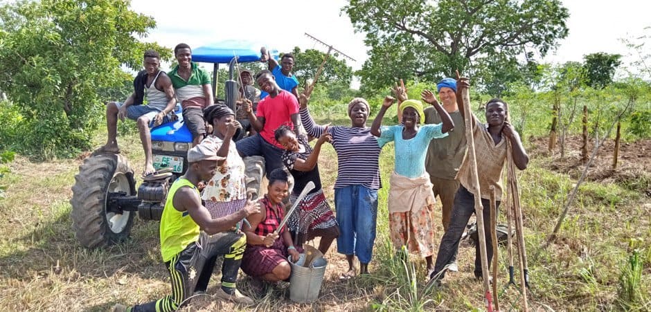 Planting trees in Ghana IMG 20190713 092106 1